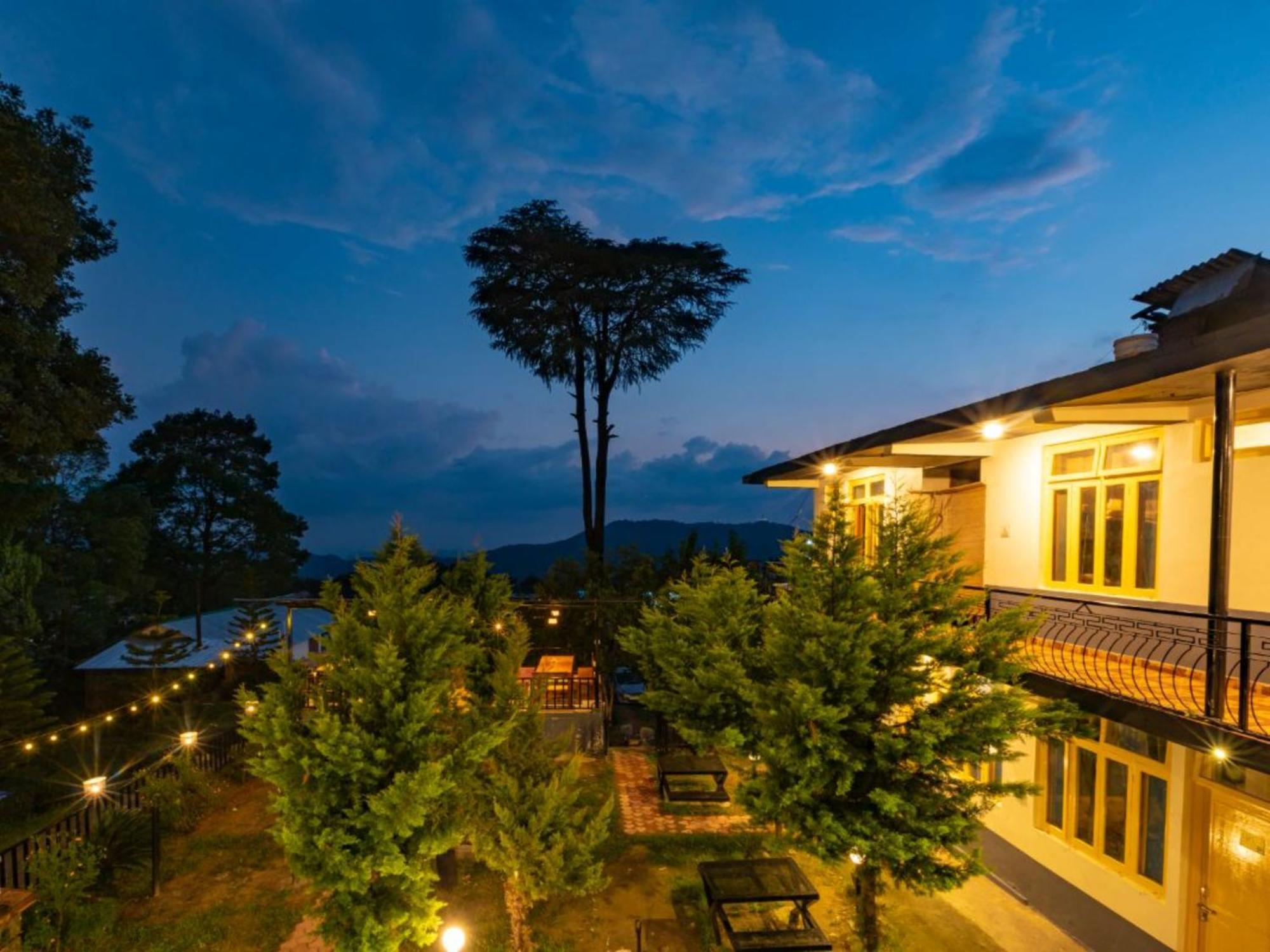 The Hosteller Bir ภายนอก รูปภาพ